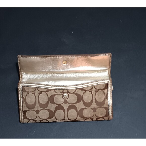 Coach wallet - Picture 2 of 3